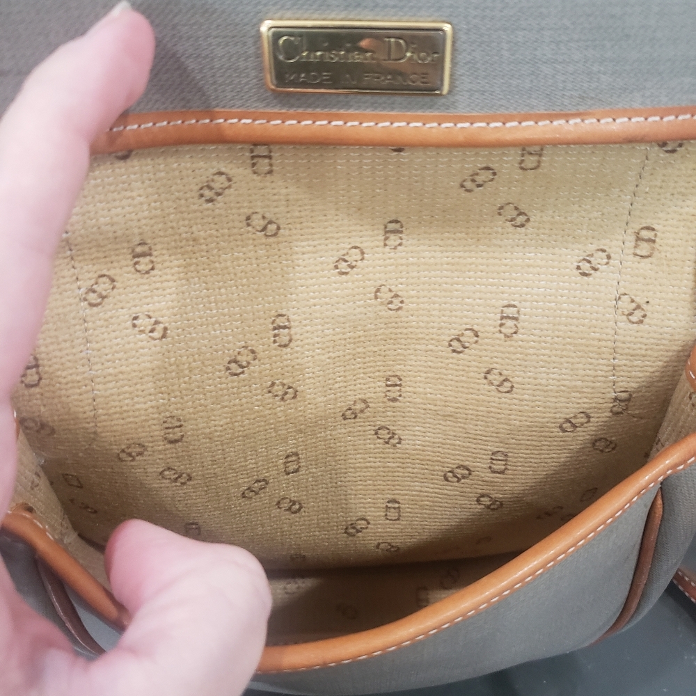 Dior Tan and Cream Shoulder Bag - Picture 12 of 12